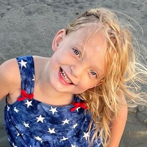 Team Page: Ellie's Entourage